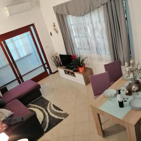 T&D Apartmani Pula Exterior photo