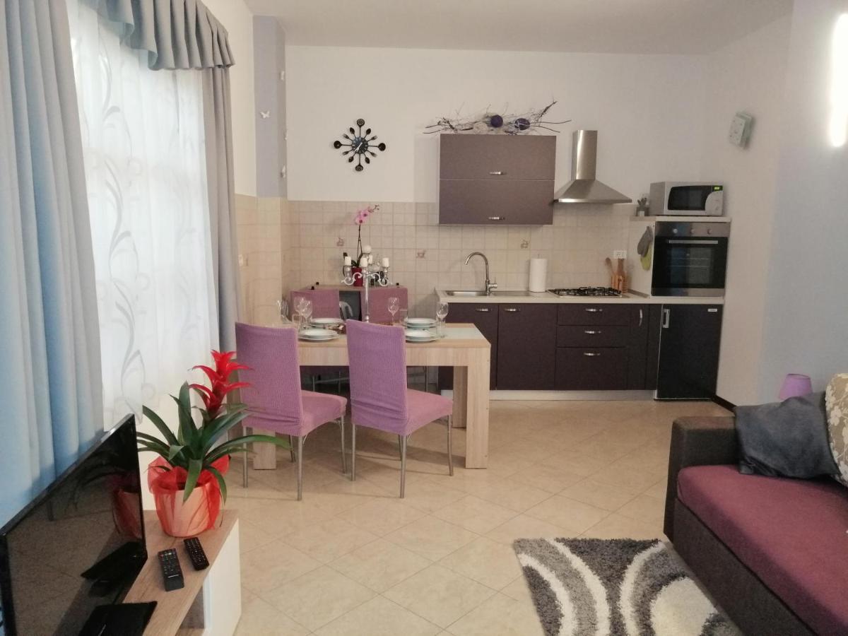 Apartment T&d *