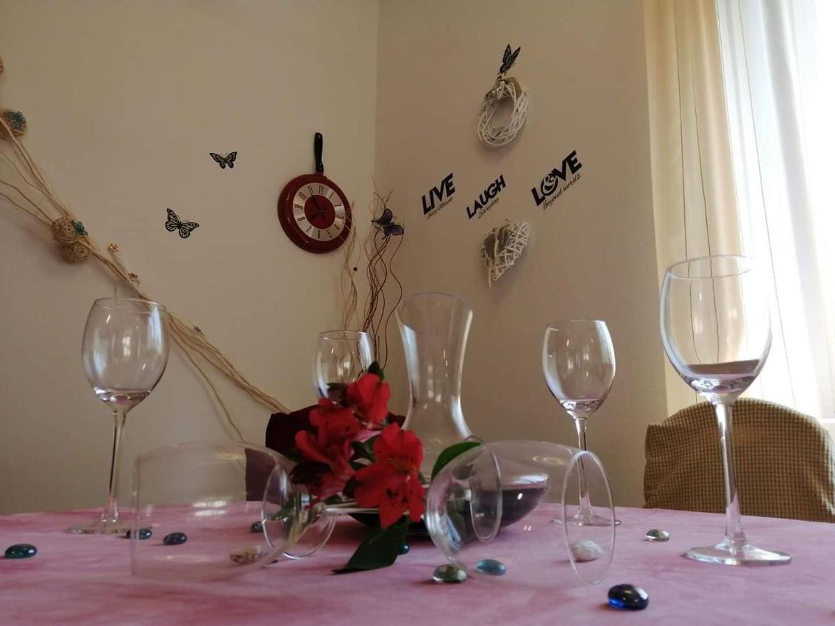 Apartment T&d