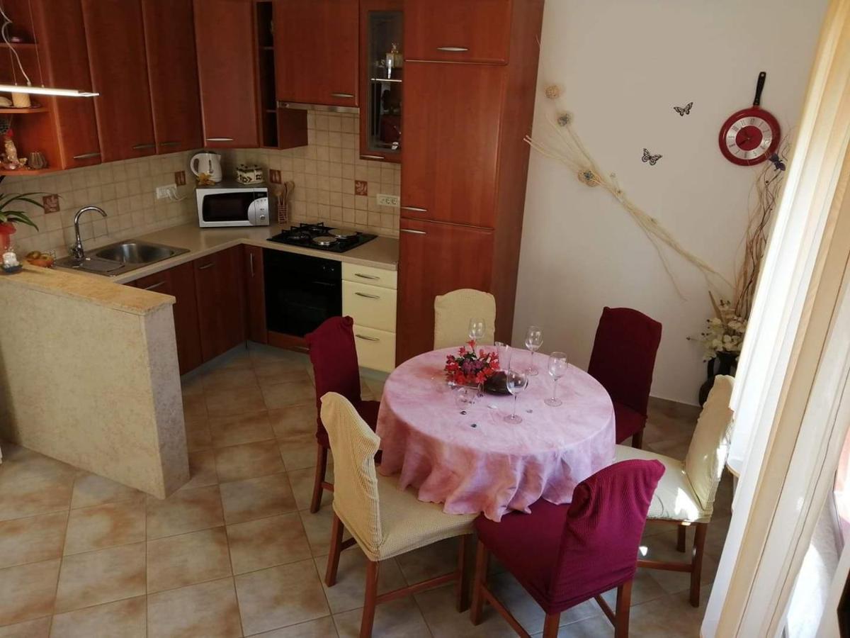T&d Apartment *